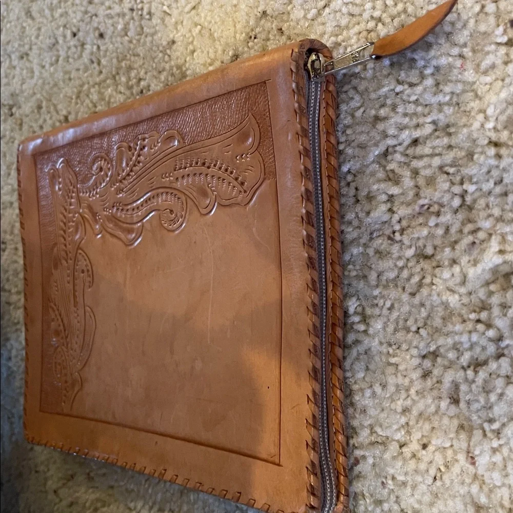 HANDMADE LEATHER BOOK COVER MADE IN PARAGUAY CULTURE FLOWER WAVES